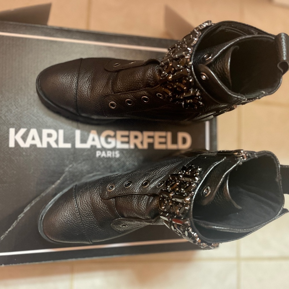 Booties from  KARL LAGERFELD PARIS, 5.5 size